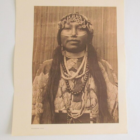 Vintage Book Print Art Wishham Girl Edward Curtis 14 x 18 Native American 1972 - Picture 1 of 4